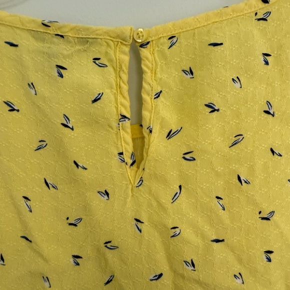 Buffalo David Bitton yellow tie front shirt top short sleeve - Picture 4 of 7